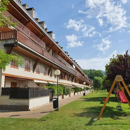 Apartamento Goxoa جاكا المظهر الخارجي الصورة