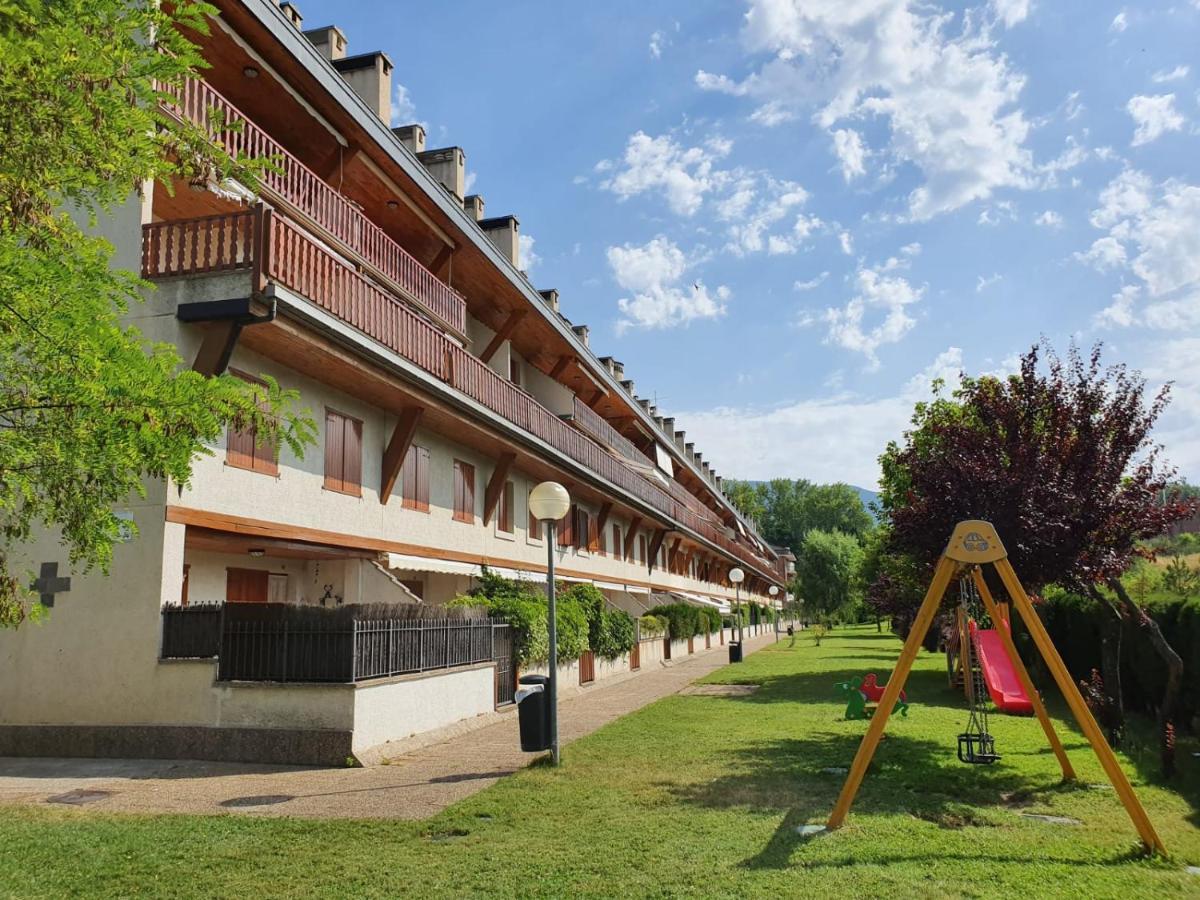 Apartamento Goxoa جاكا المظهر الخارجي الصورة